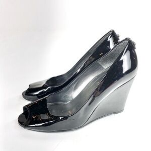Stuart Weitzman Nuanna patent leather peep toe wedge pump 8.5